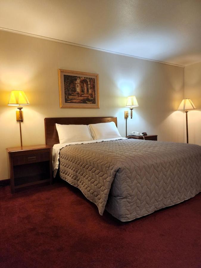 Family Budget Inn Bethany Esterno foto